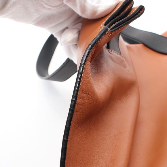 Loewe Leather Anagram Tote Bag - Picture 5 of 6